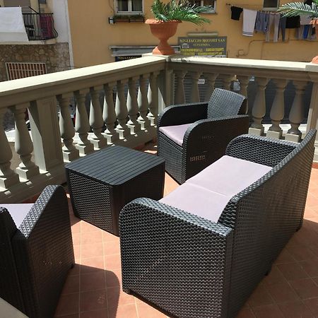 Villa Rosa Naples Luaran gambar