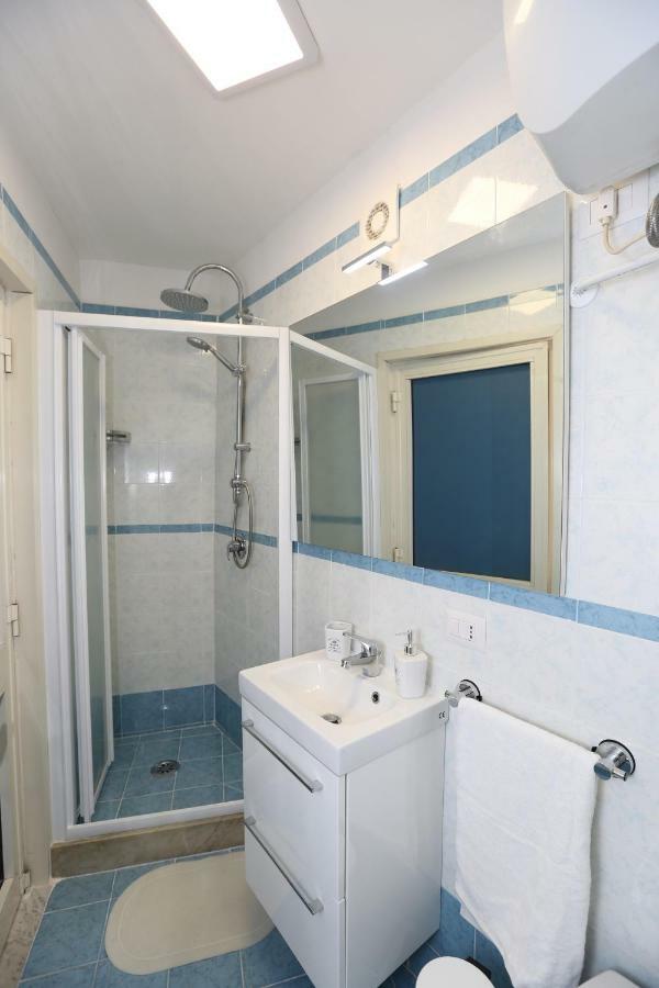 Villa Rosa Naples Luaran gambar